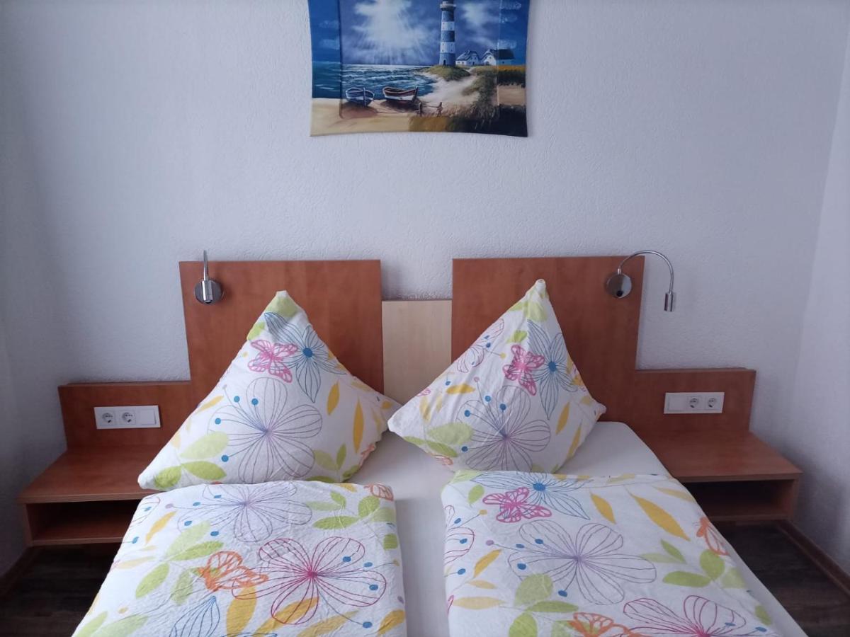 Hotel An Der Karlstadt เบรเมอร์ฮาเฟิน ภายนอก รูปภาพ