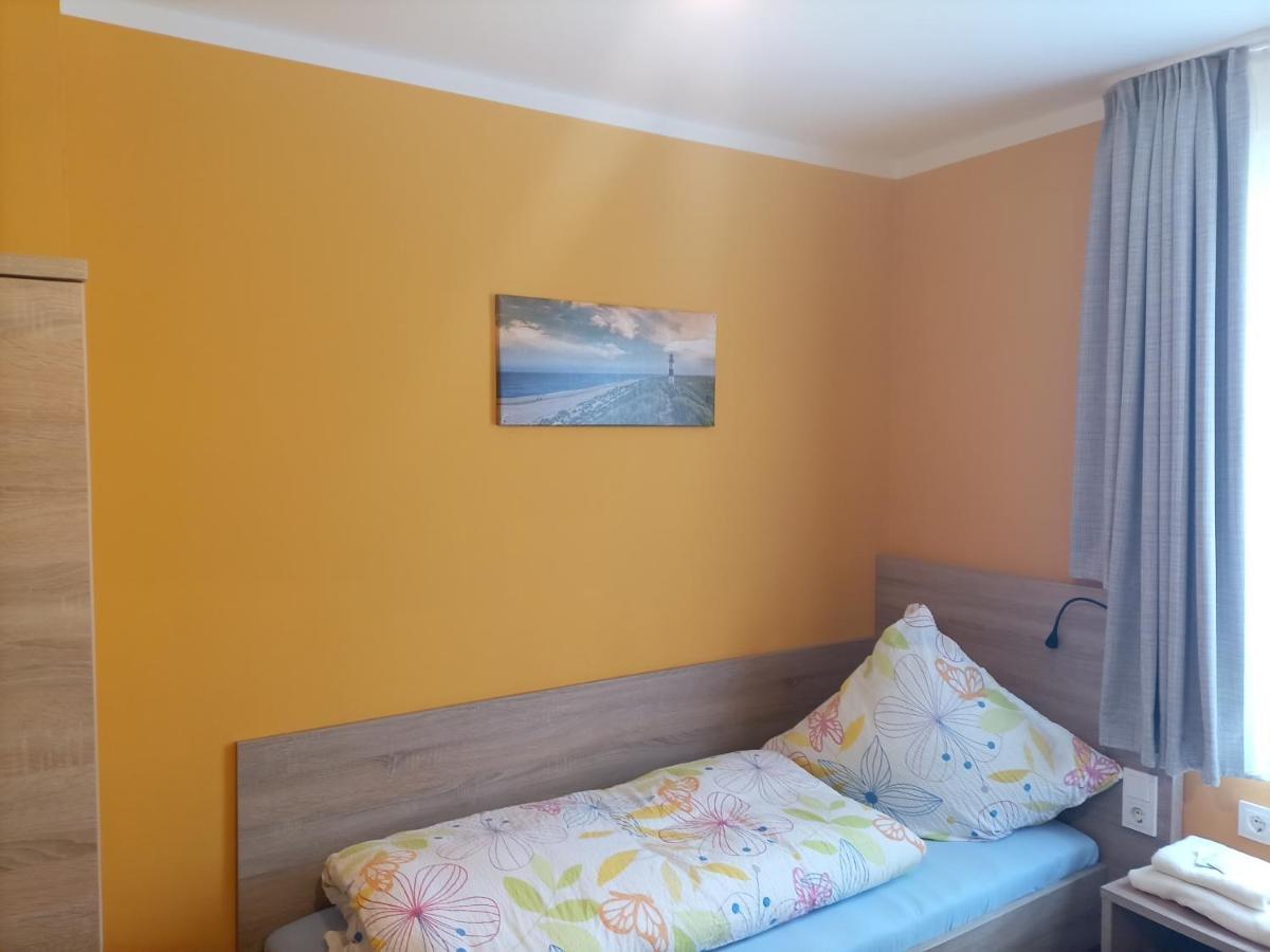 Hotel An Der Karlstadt เบรเมอร์ฮาเฟิน ภายนอก รูปภาพ